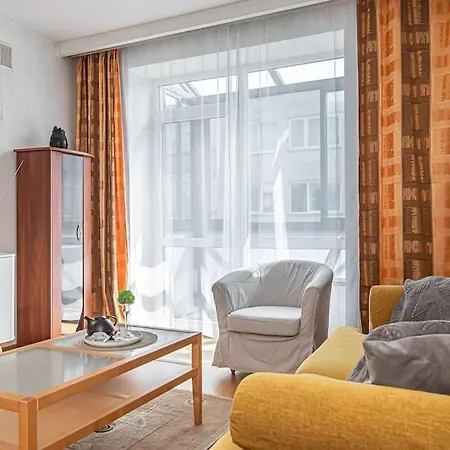 Comfortable With Great Location, Latviu 15 Apartment *