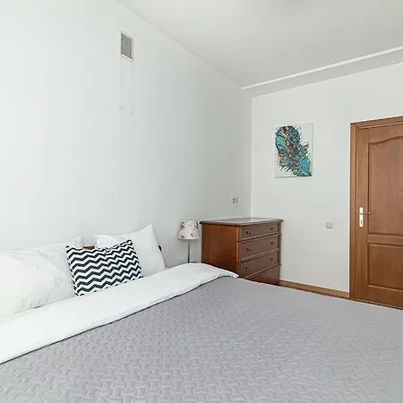 דירה Comfortable With Great Location, Latviu 15 *